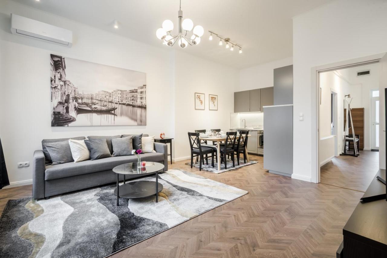 Bpr Sirius Suite With A/C Budapešť Exteriér fotografie