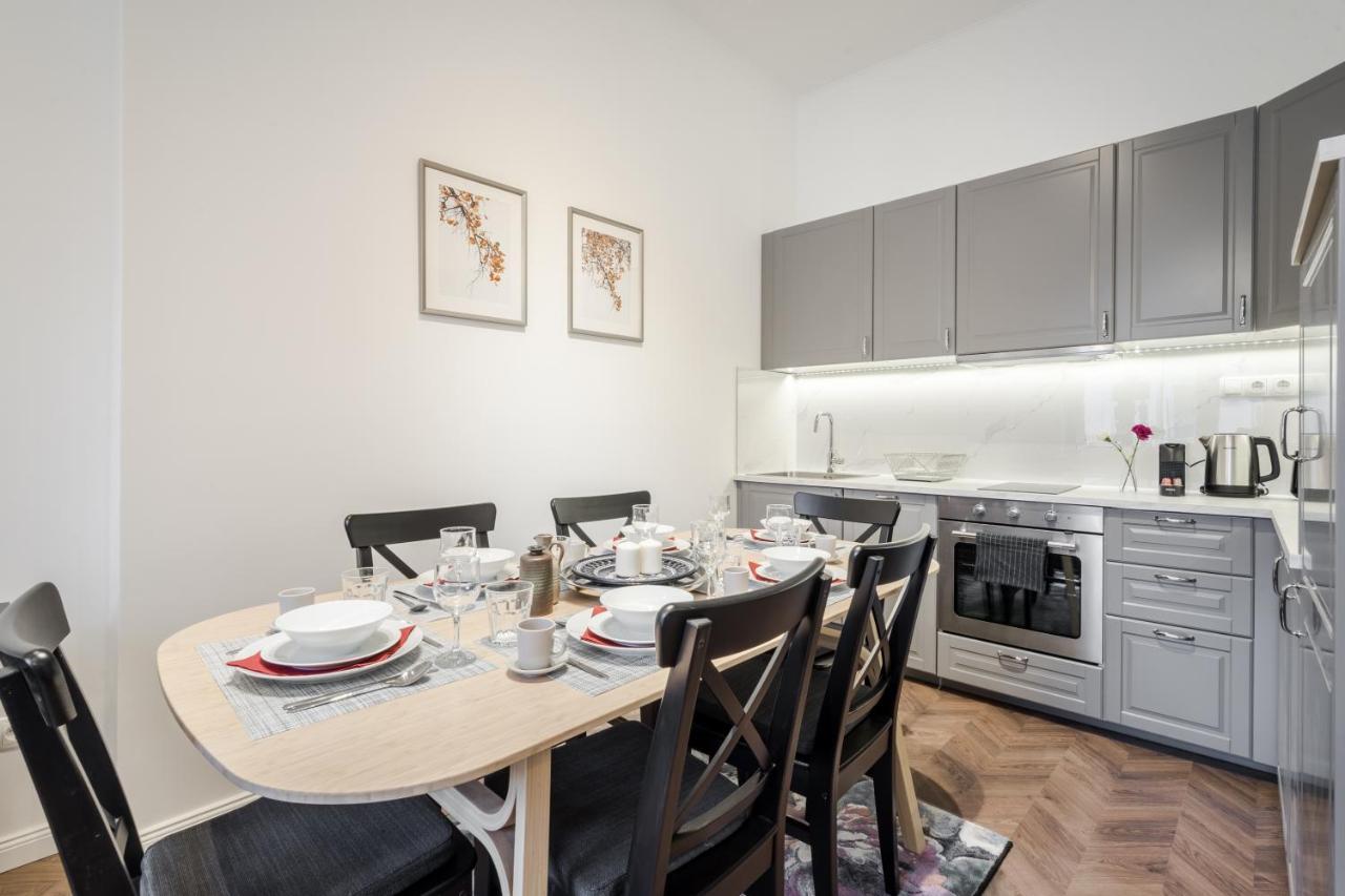 Bpr Sirius Suite With A/C Budapešť Exteriér fotografie